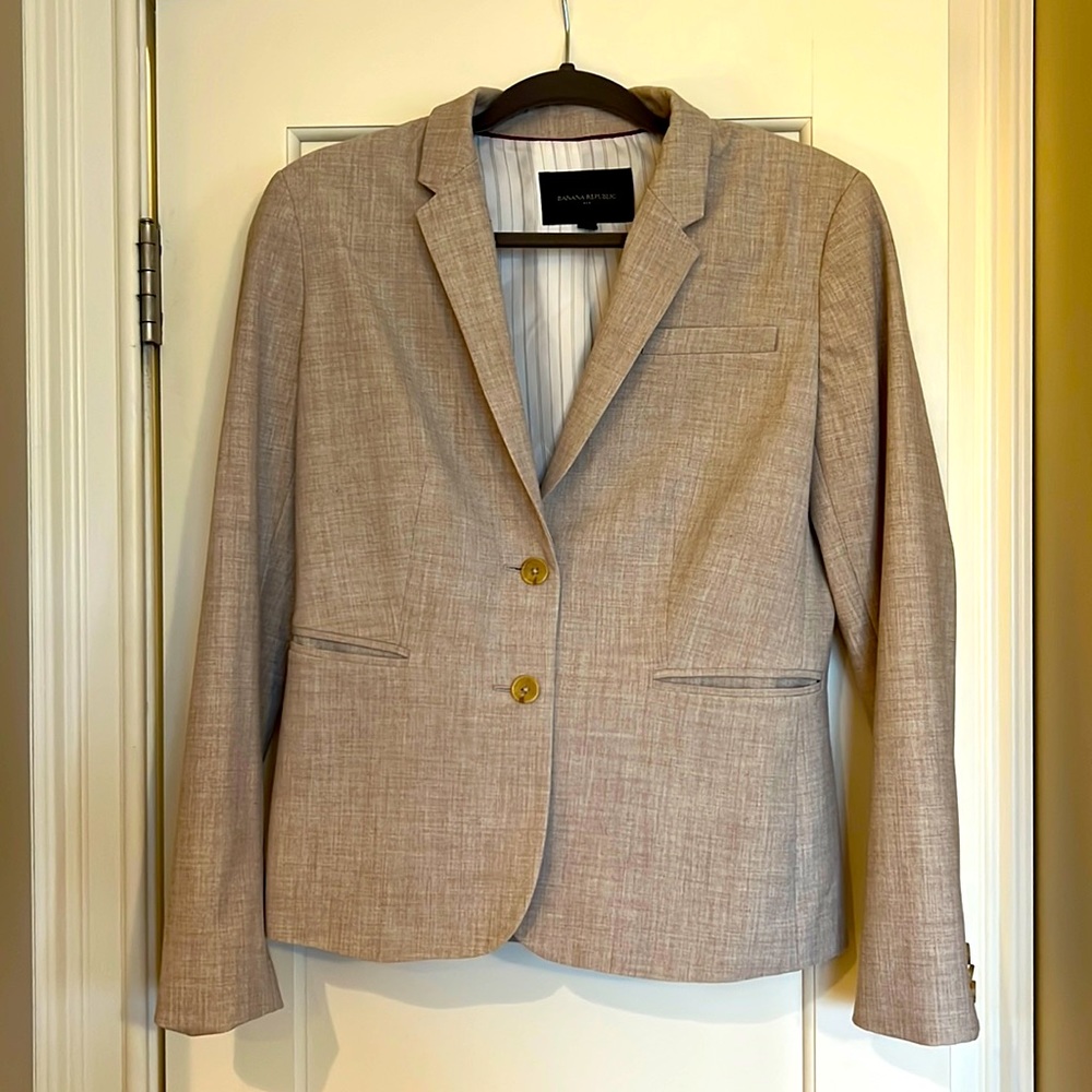 Banana Republic Women's Tan Blazer